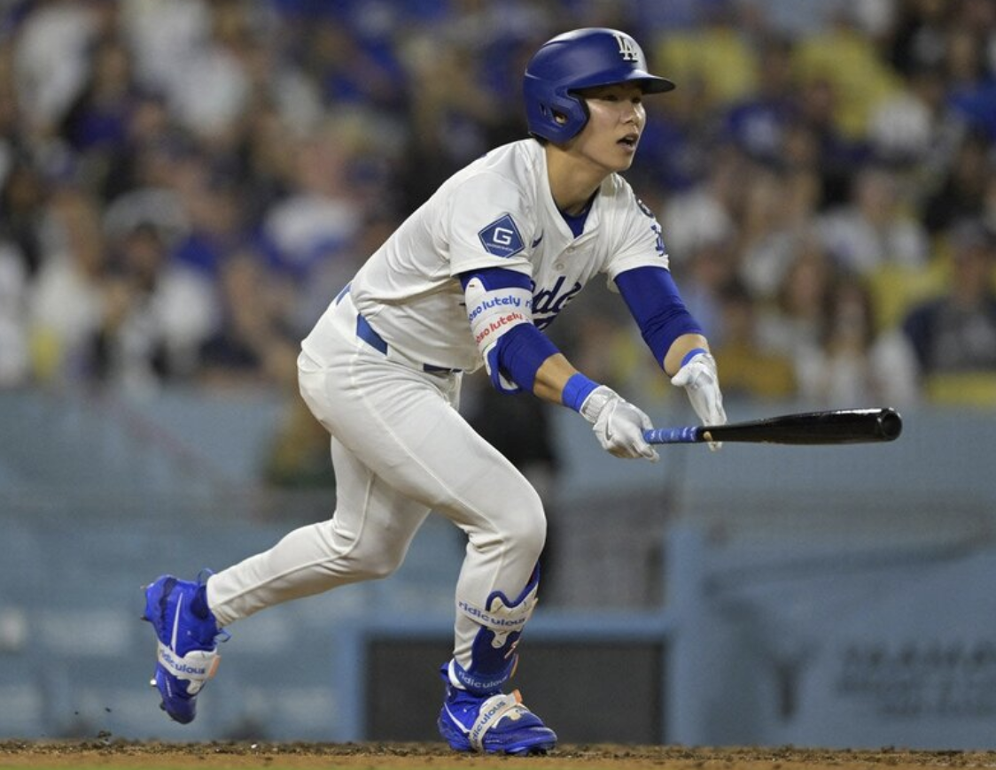 ⚾本赛季表现不俗但坐板凳！韩媒：金慧成的教练罗伯茨是骗子