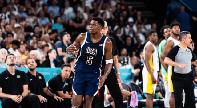 pg电子游戏-12人全部得分！美国男篮连续4场净胜15+强势晋级